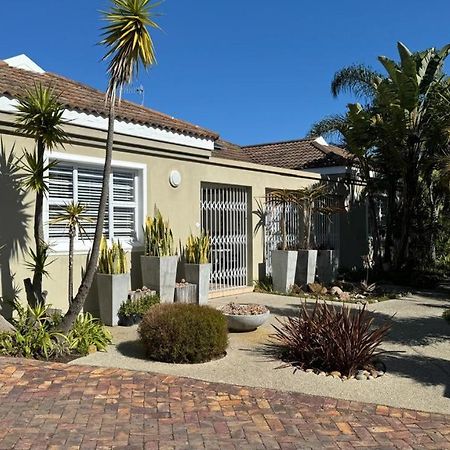 Plett57 - Self Catering - Room No1 Plettenberg Bay Luaran gambar