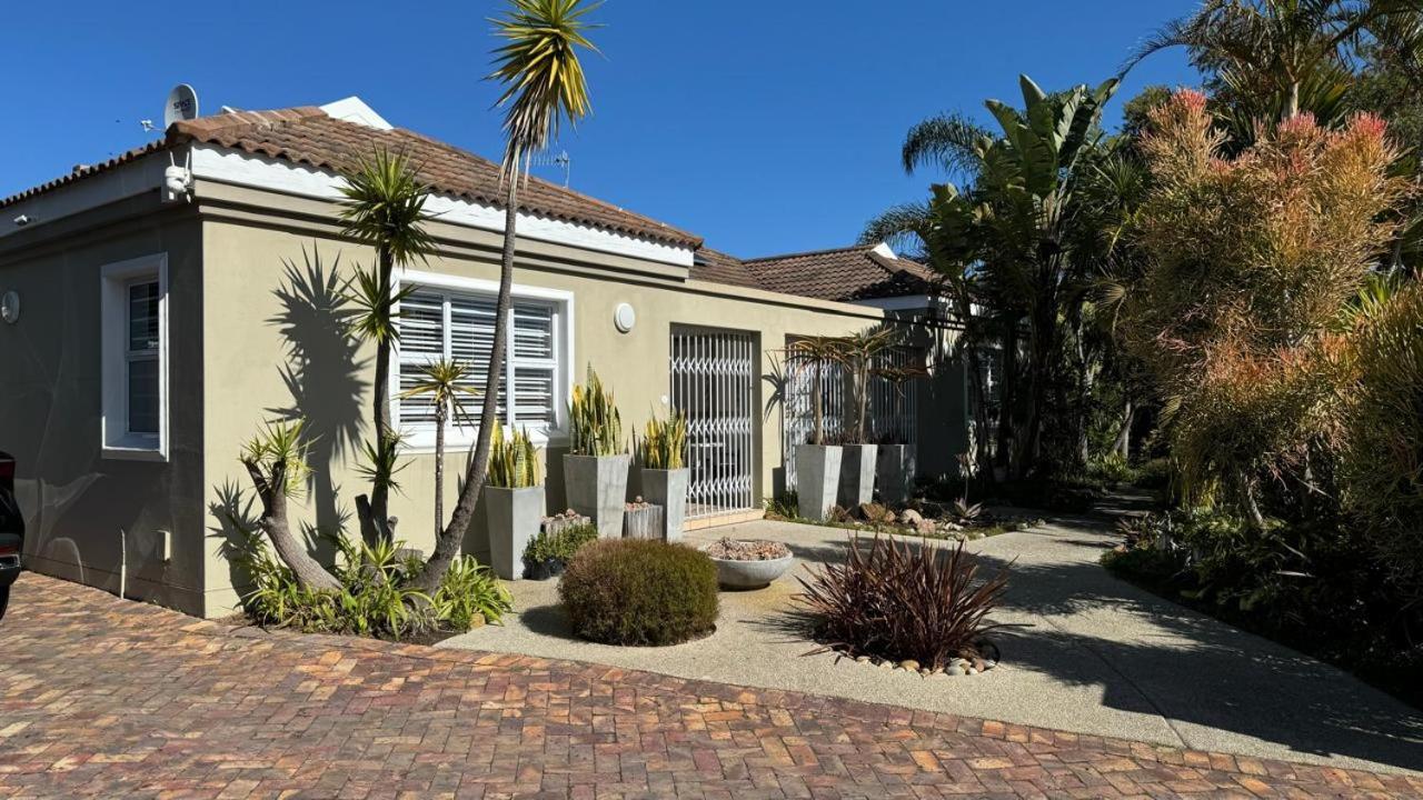 Plett57 - Self Catering - Room No1 Plettenberg Bay Luaran gambar